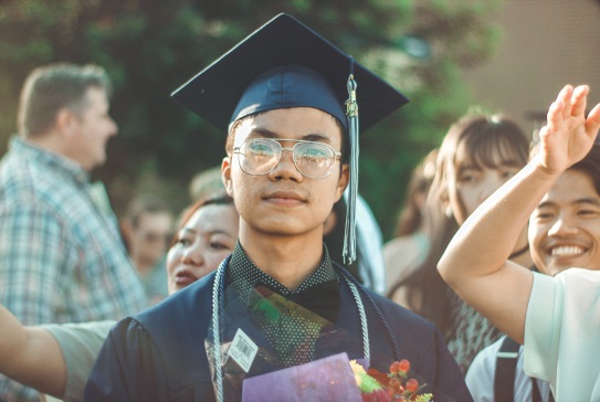 成人大专毕业学历可以考教师资格证吗